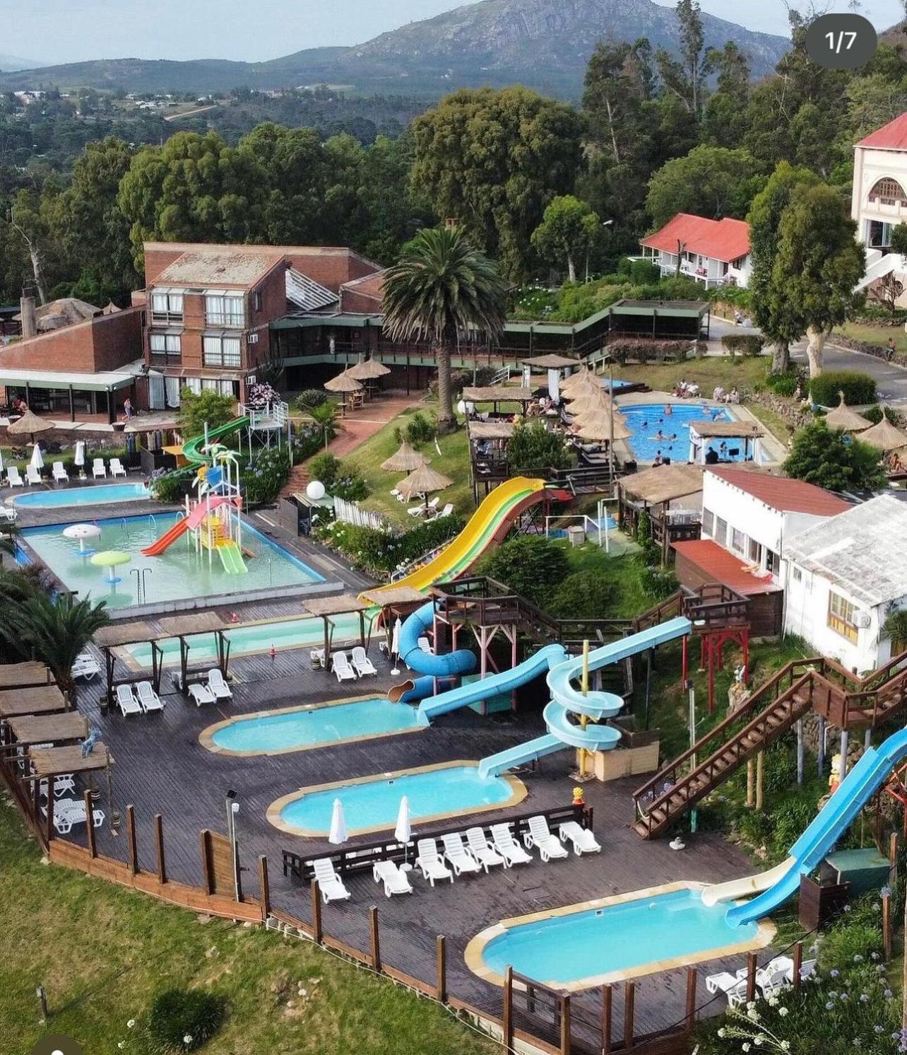 Complejo Laderas Del Cerro Hotell Piriápolis Eksteriør bilde