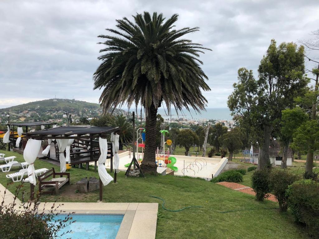 Complejo Laderas Del Cerro Hotell Piriápolis Eksteriør bilde